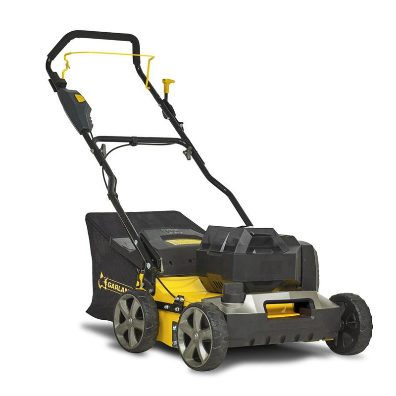 Barredora Peinadora de césped artificial a batería ROLL&COMB KEEPER 602W Garland