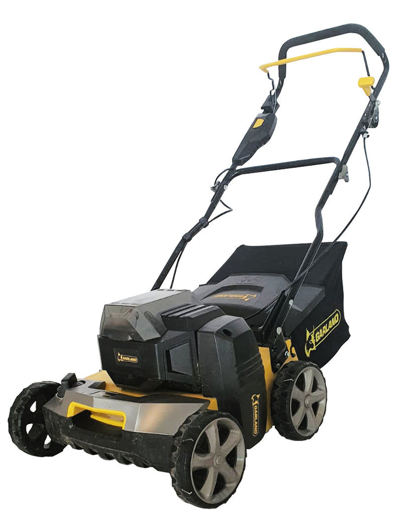 Barredora Peinadora de césped artificial a batería ROLL&COMB KEEPER 602W Garland